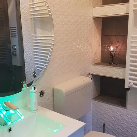 Pearl Apt. With Ac Appartamento *